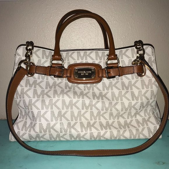 Authentic MK Hamilton Lrg Signature Vanilla Tote - Picture 1 of 8